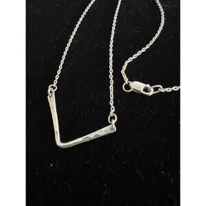 Dainty sterling silver necklace hammered chevron bar minimalist 18"